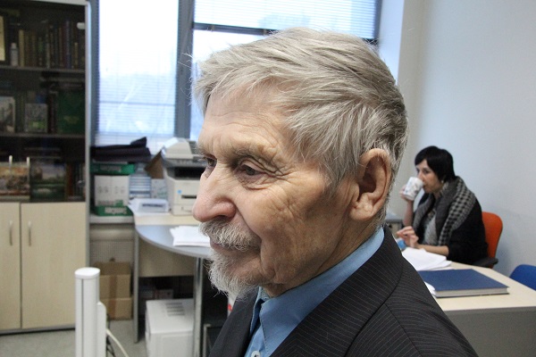 Редакциядә