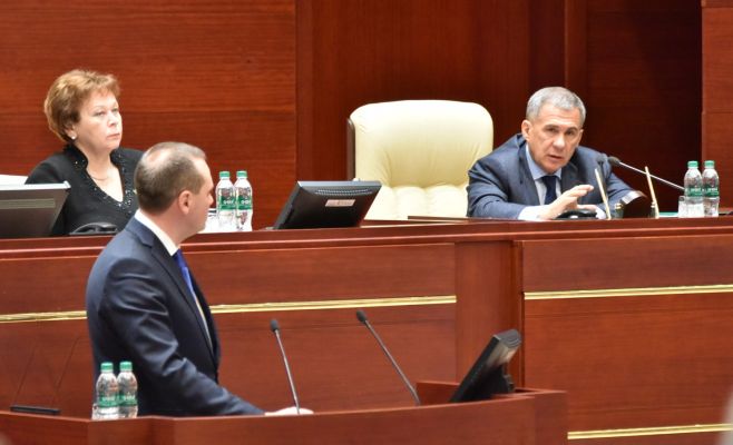 Рустам Минниханов: Малому бизнесу, пострадавшему в ситуации с ТФБ, будет направлен 1 млрд рублей