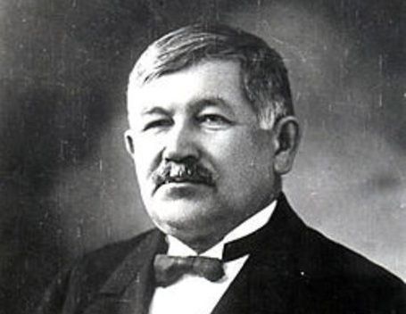 Гаяз Исхакый һәм татар әдәбияты