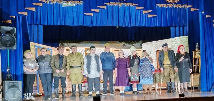 Иске Ярмәк мәдәният йортында Риза Ишморатның «Кайту» дигән драма әсәре сәхнәләштерелде
