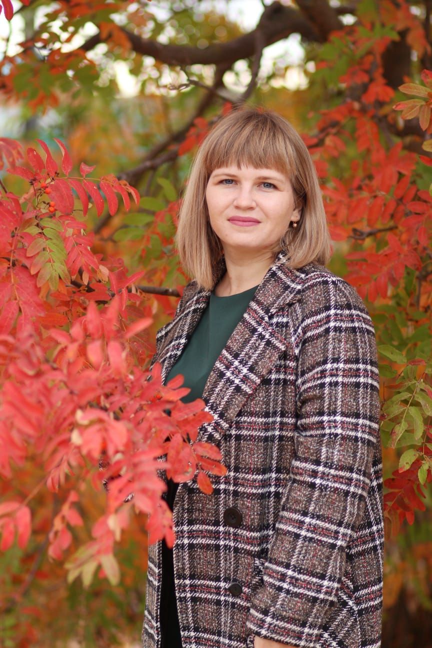 Алисә ХИСМӘТУЛЛИНА : «МИН – ТАҢ»
