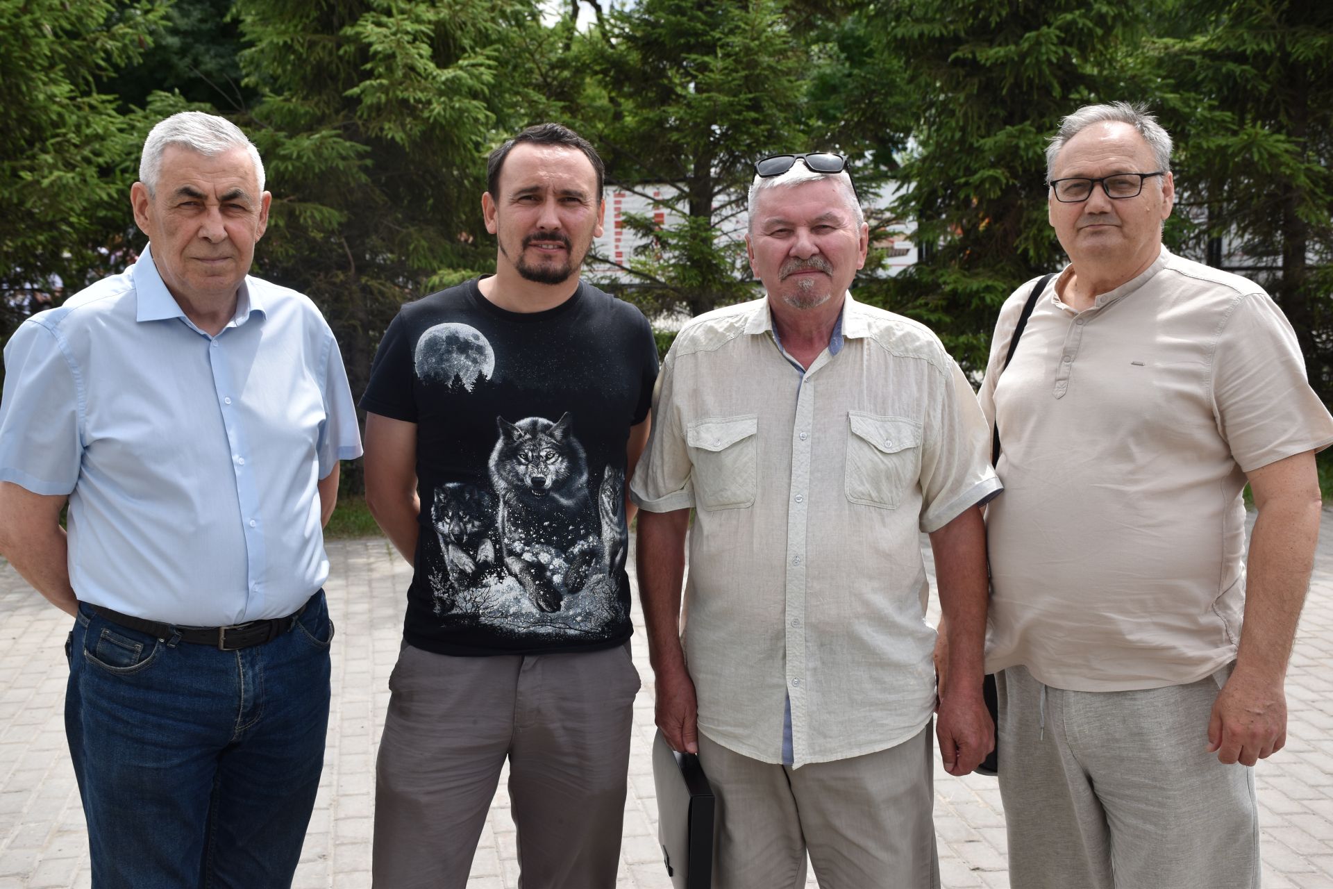 «Әдәби кафе»да Ләбиб Леронның «Ир хакы» китабын тәкъдим итүдән фоторепортаж