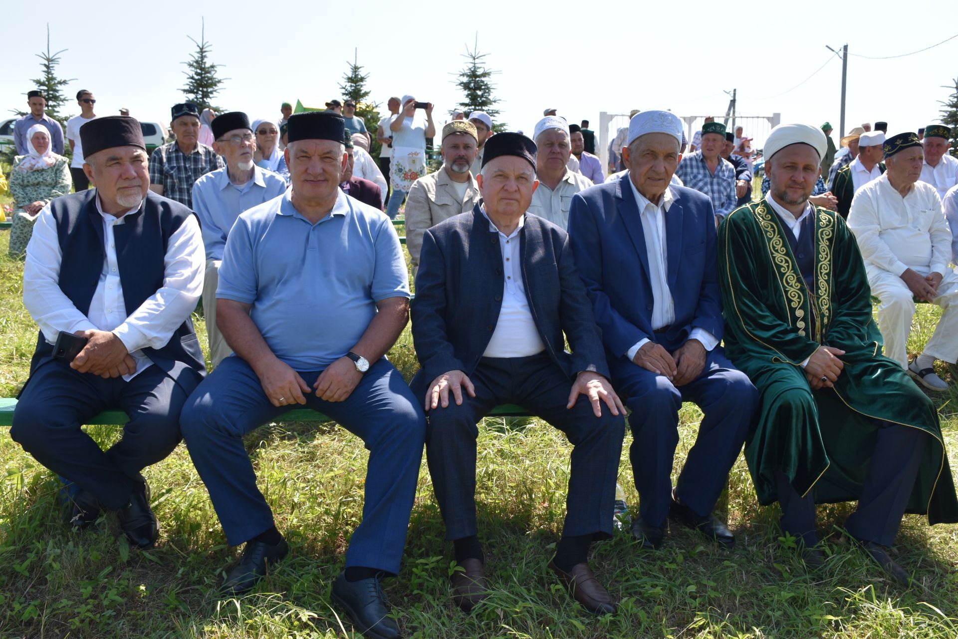 «Әтрәч укулары» узды: егерменче тапкыр изге туфракта очраштык