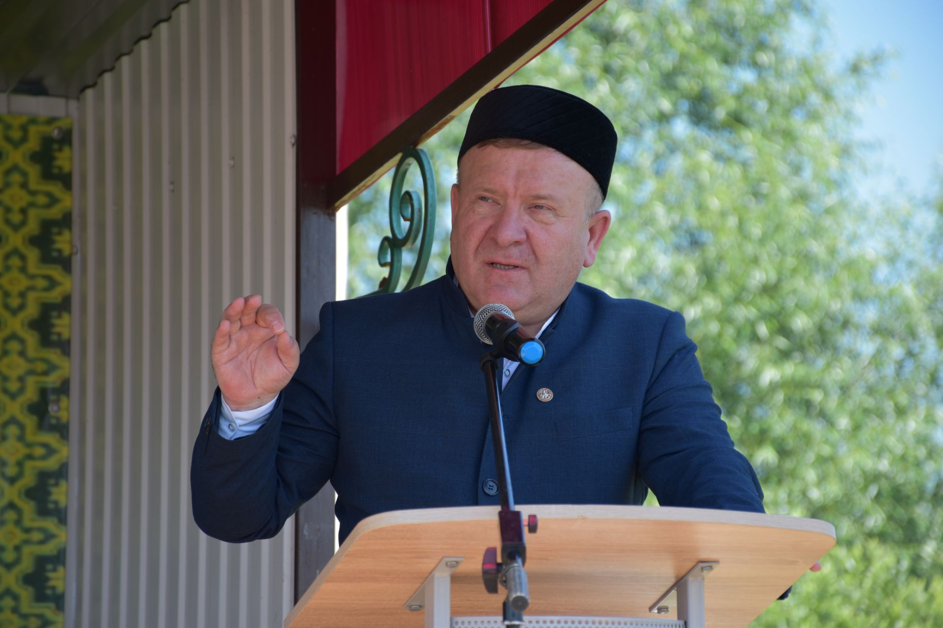 Чүпрәле районы Яңа Ишле авылында Вәлиулла Хәсәнов укулары