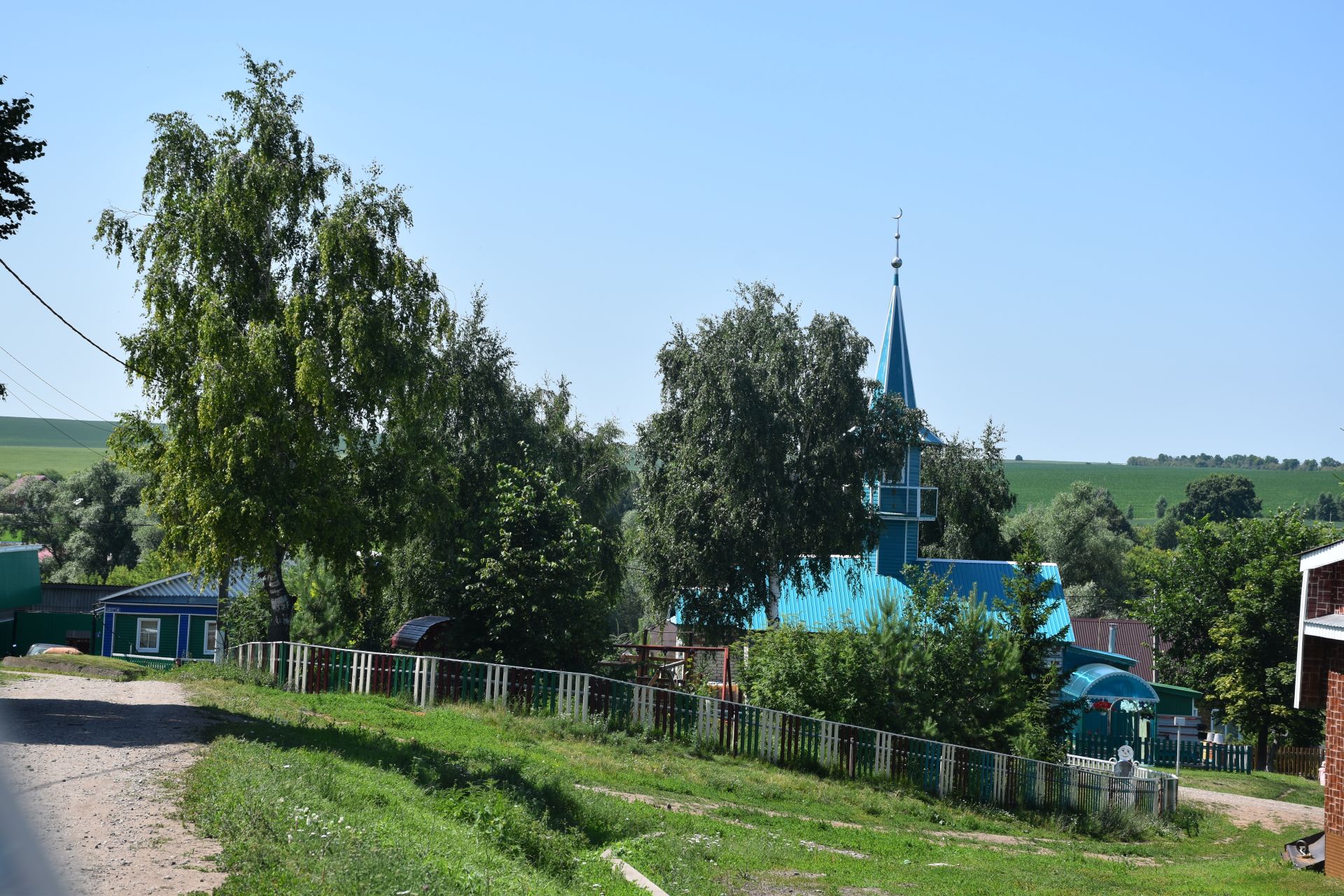 «Әтрәч укулары» узды: егерменче тапкыр изге туфракта очраштык