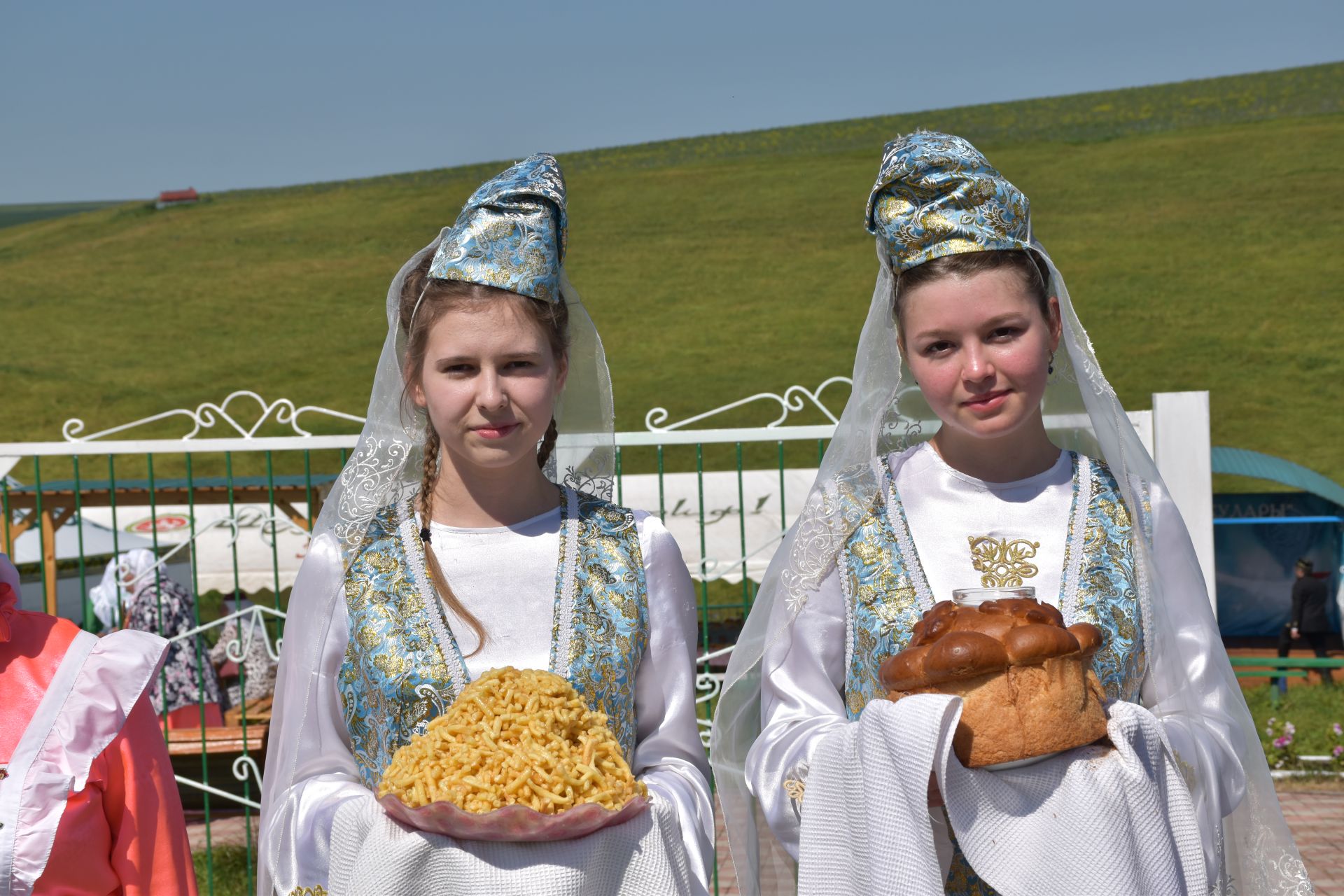 «Әтрәч укулары» узды: егерменче тапкыр изге туфракта очраштык
