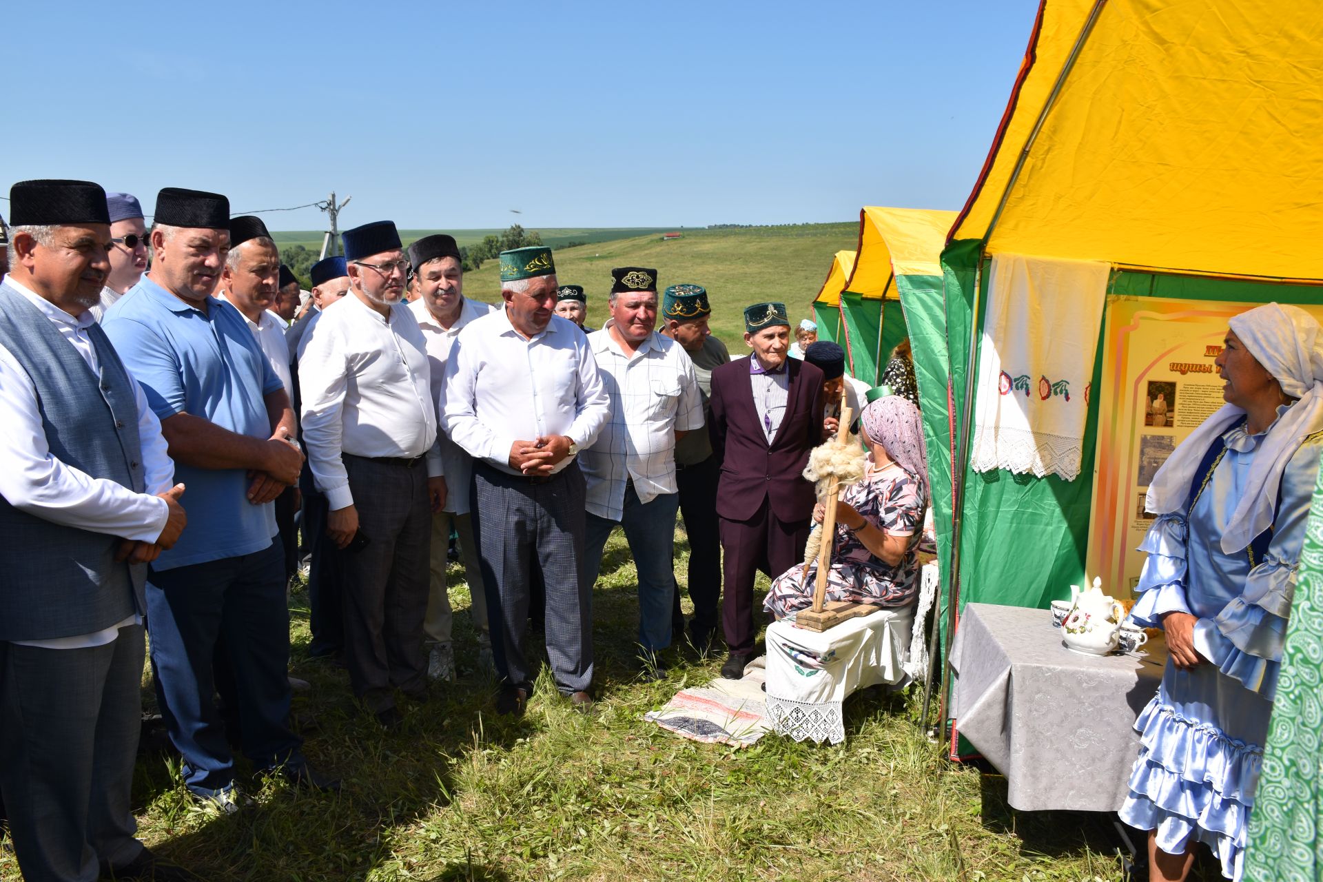 «Әтрәч укулары» узды: егерменче тапкыр изге туфракта очраштык