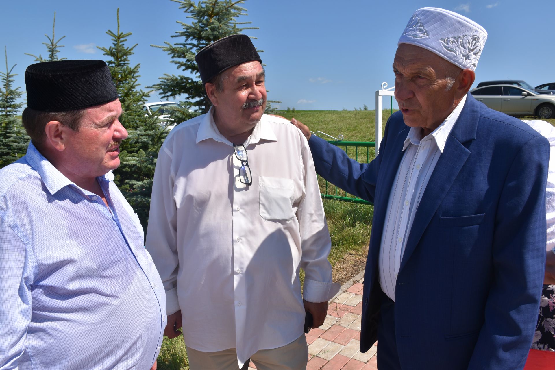 «Әтрәч укулары» узды: егерменче тапкыр изге туфракта очраштык
