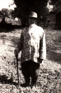 Габдерәхим Утыз Имәни Әл-Болгариның кызы Бибиҗамал ягыннан  бишенче буын оныгы Гамилев Ходәйфә.  1905-1995