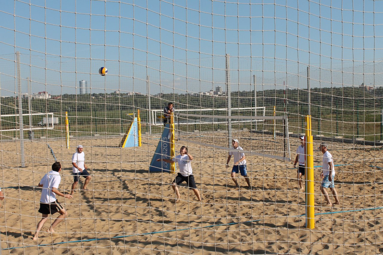 Татар радиолары пляжга - волейболга чакыра